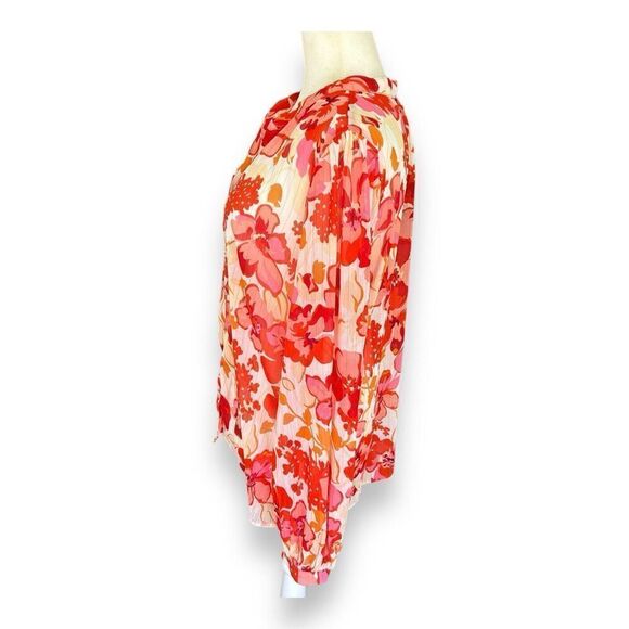 Lulu’s Sunny Muse Blouse Red Pink Coral Ivory Floral Lurex Size Medium - Picture 4 of 10